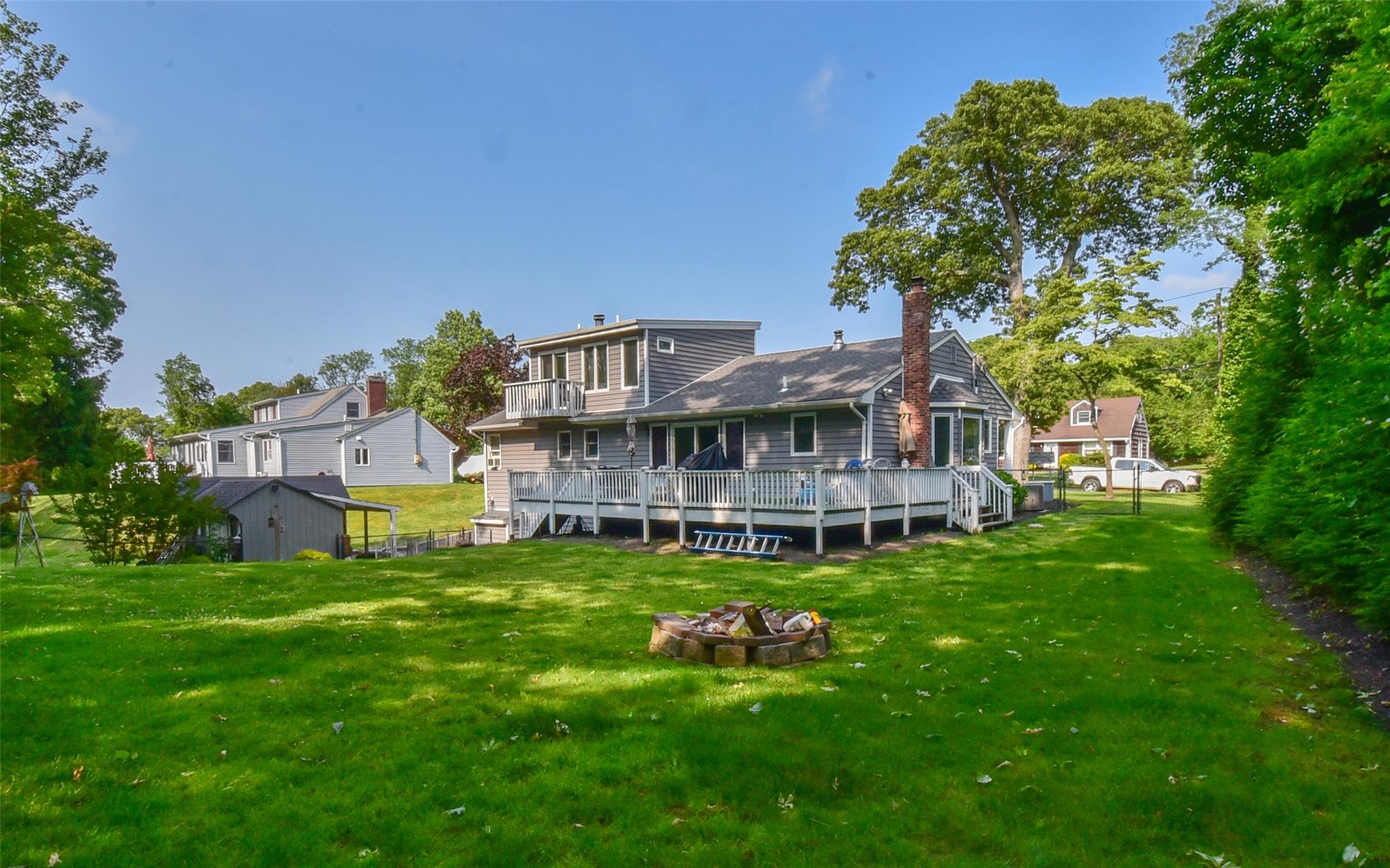 5 Dartmouth Road, Shoreham, NY 11786