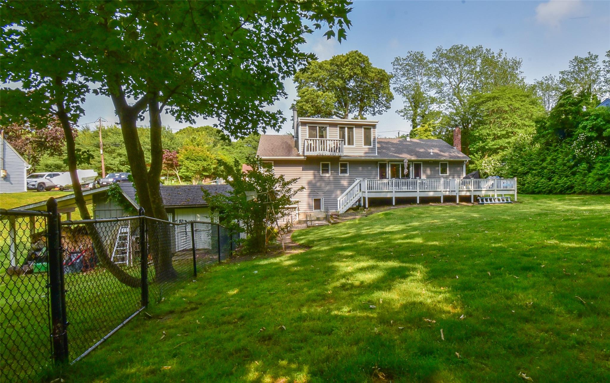 5 Dartmouth Road, Shoreham, NY 11786