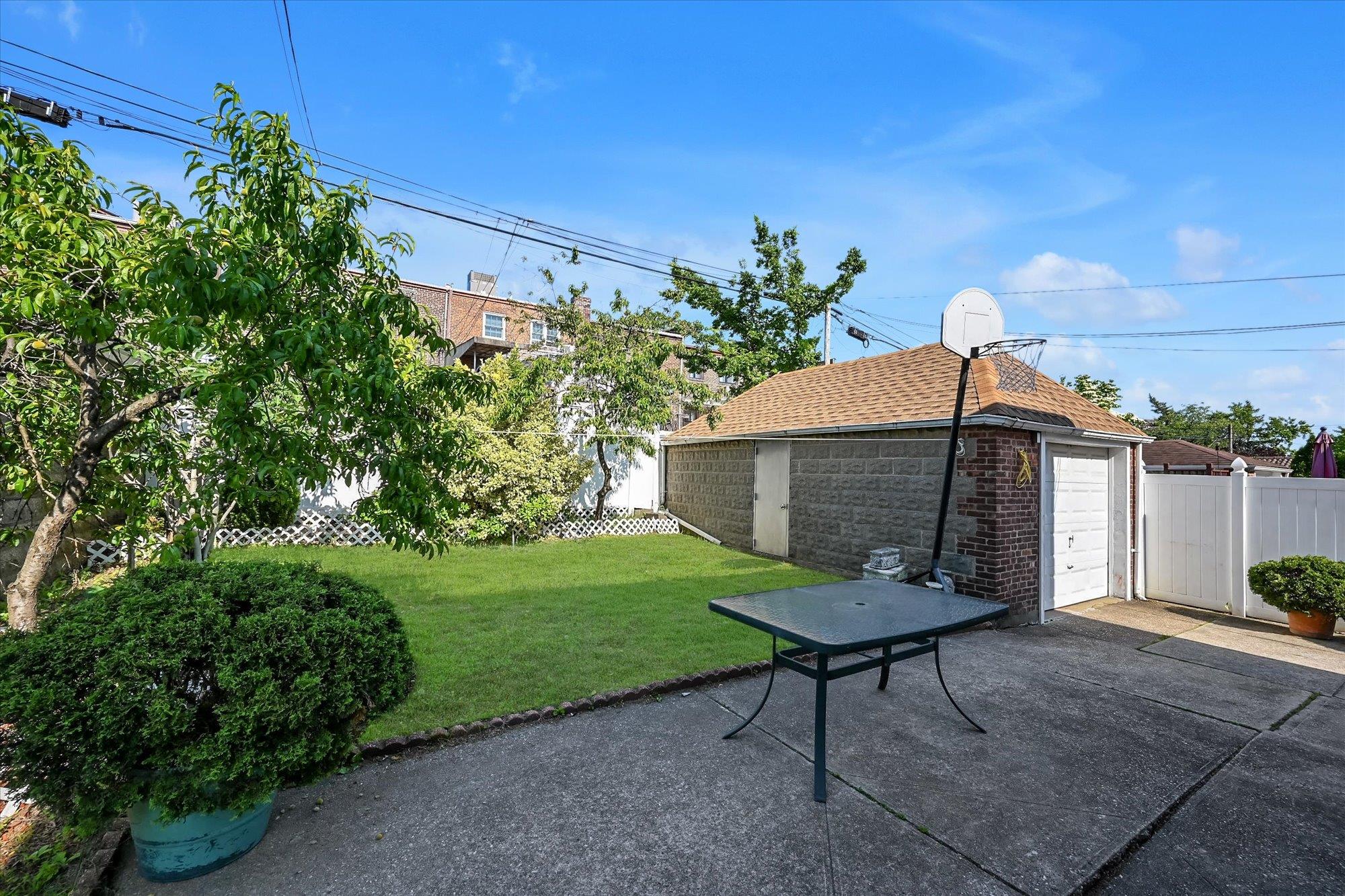 4539 192nd Street, Flushing, NY 11358