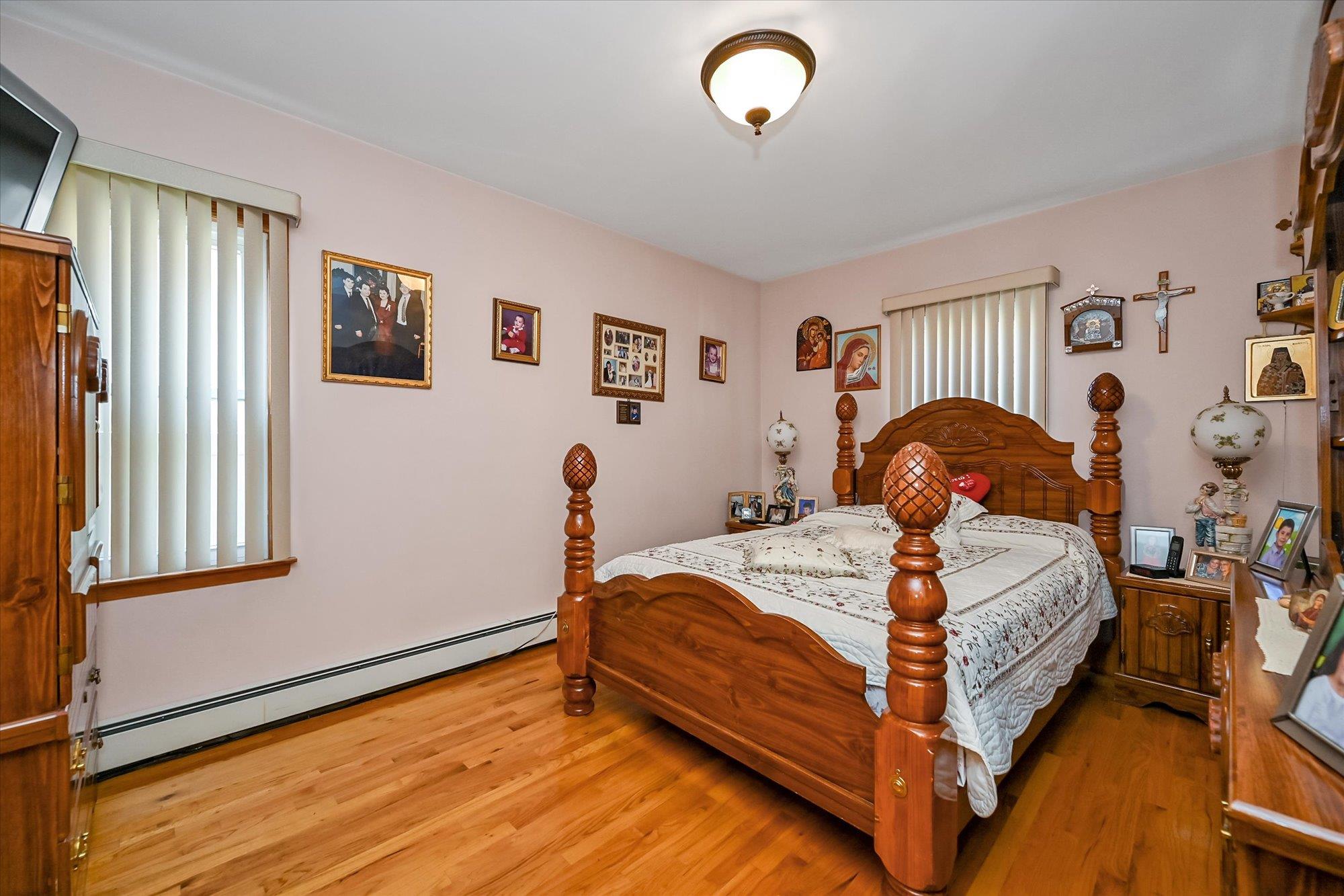 4539 192nd Street, Flushing, NY 11358