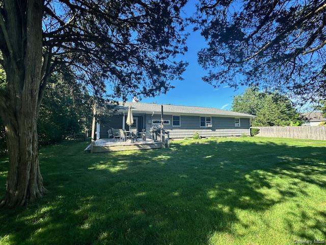 24 E Point Lane, Hampton Bays, NY 11946