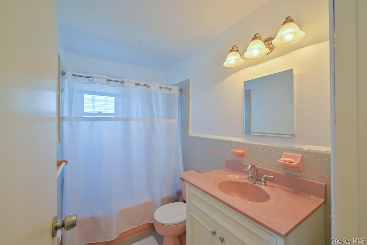 162-29 95th Street, Howard Beach, NY 11414