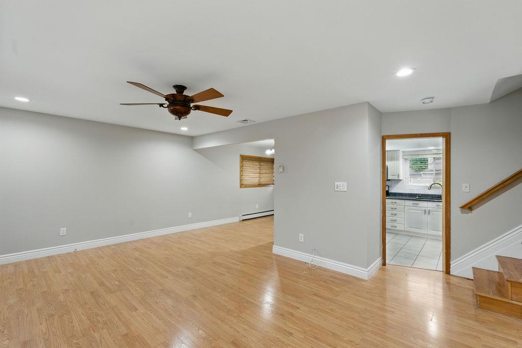 73 Fox Place, Hicksville, NY 11801