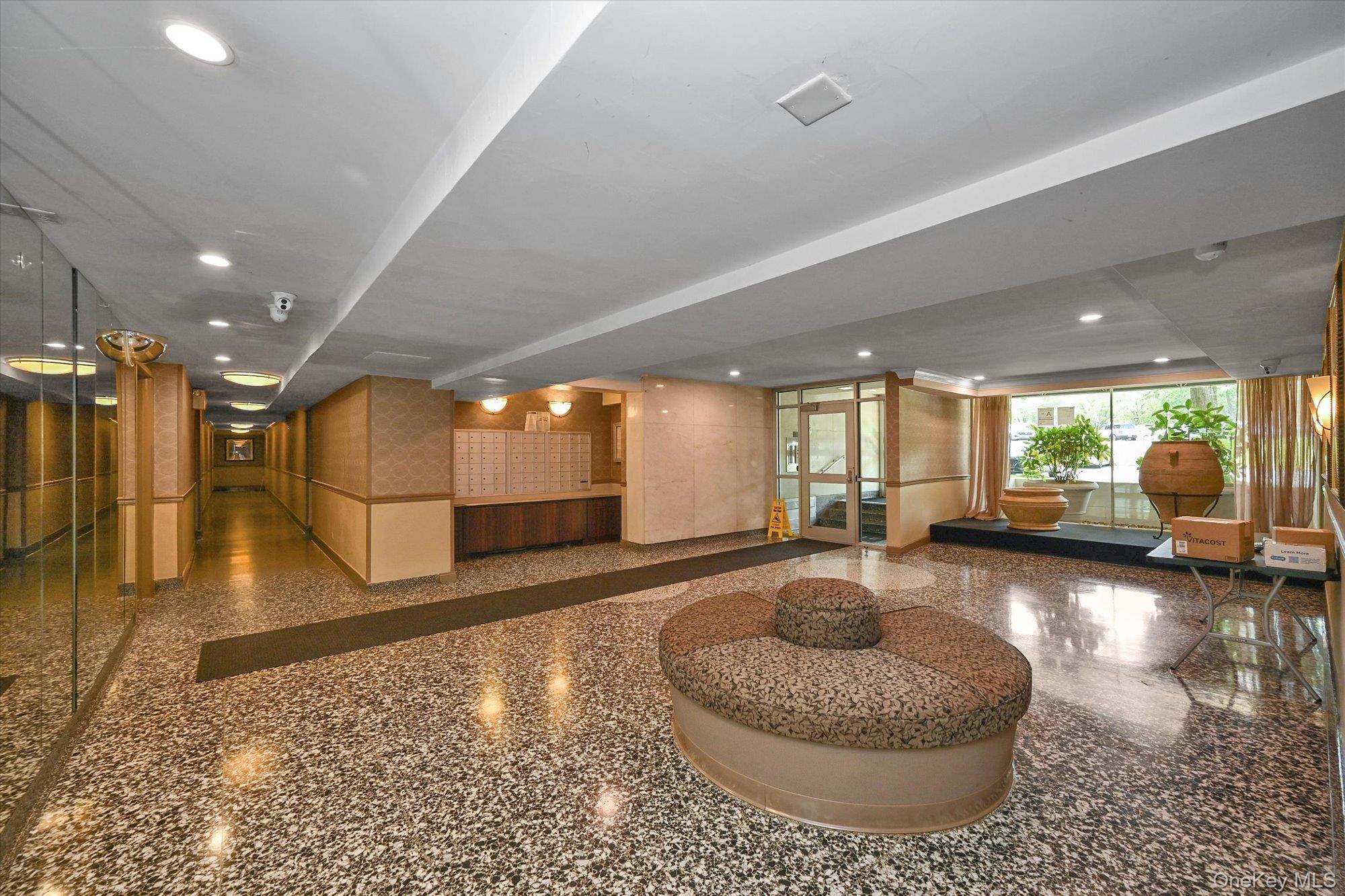 211-40 18th Avenue # 4A, Bayside, NY 11360