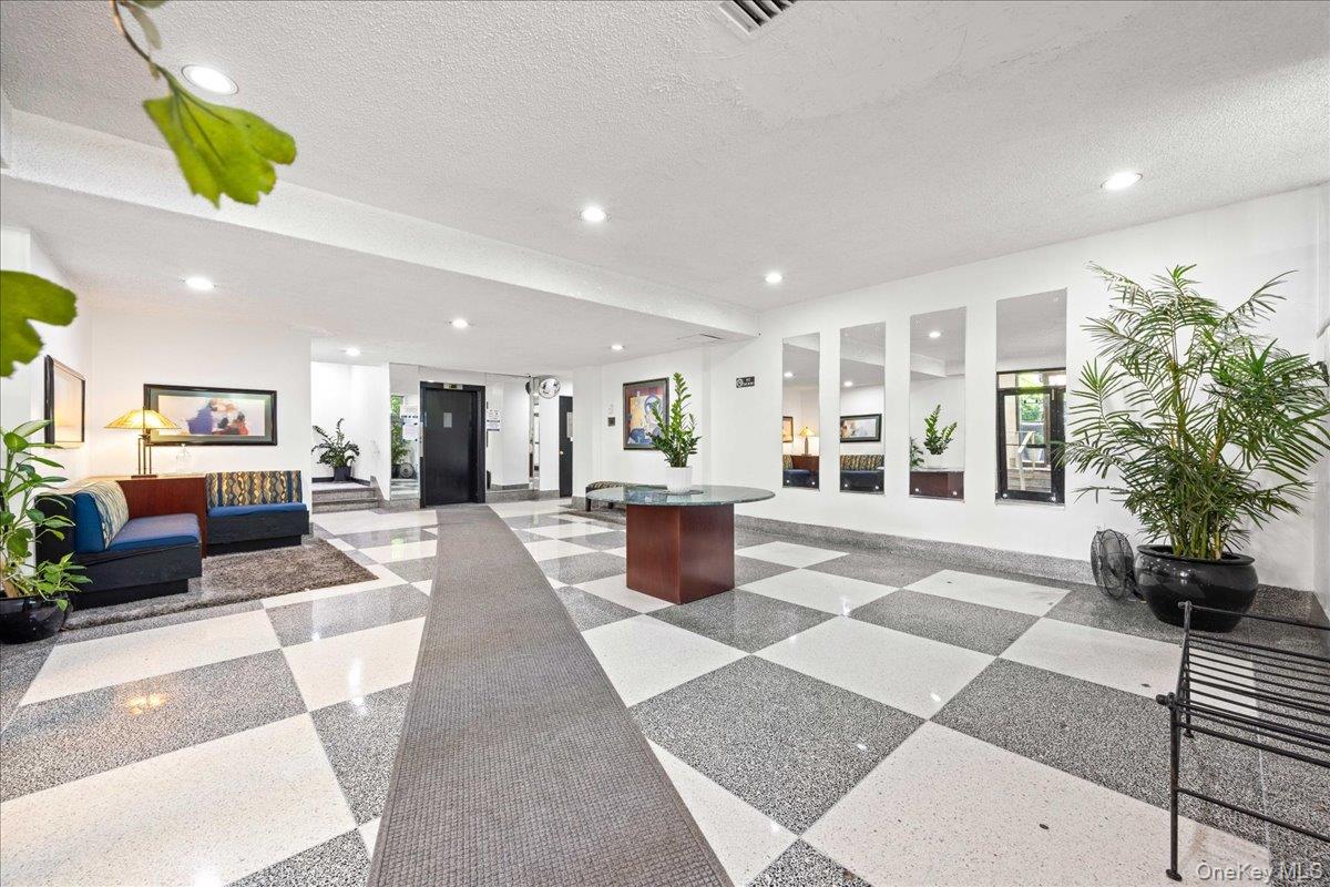 2736 Independence Avenue # 6C, Bronx, NY 10463