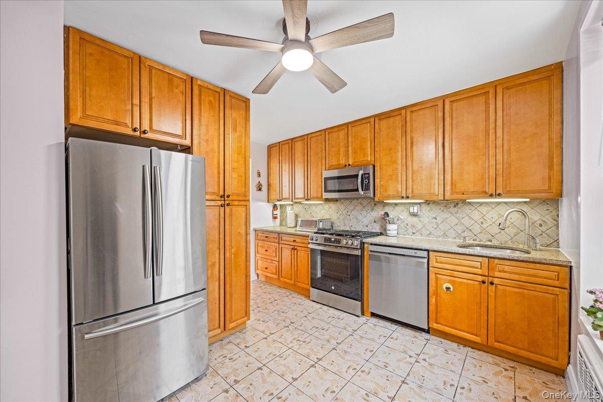2736 Independence Avenue # 6C, Bronx, NY 10463