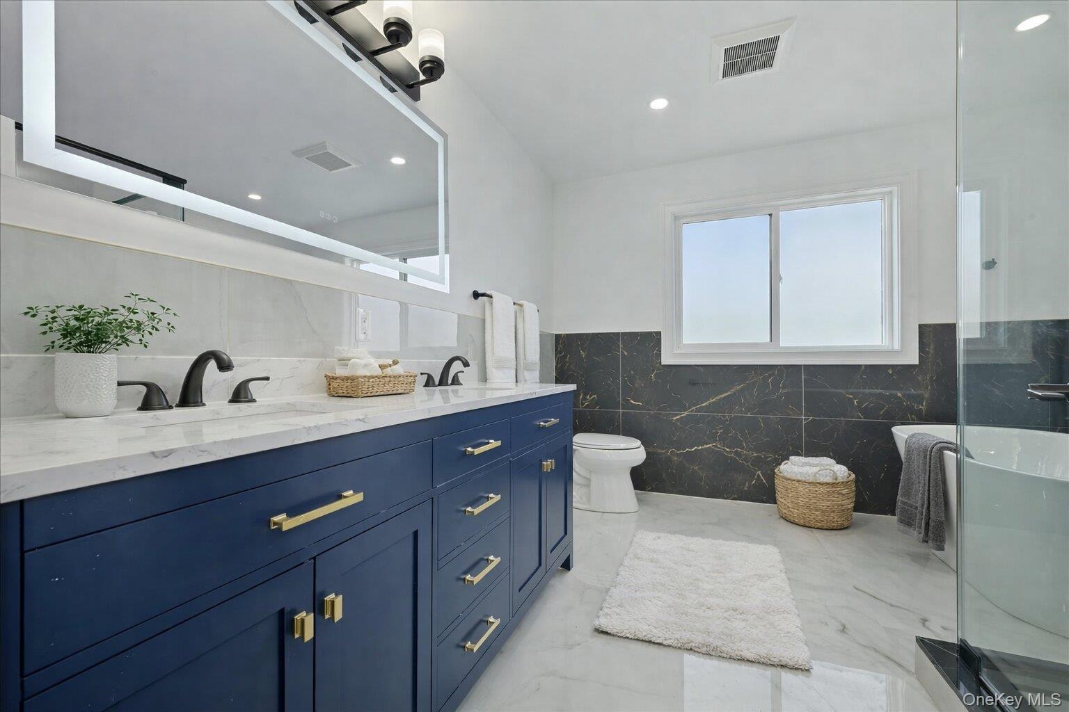 319 Blacksmith Road W, Levittown, NY 11756