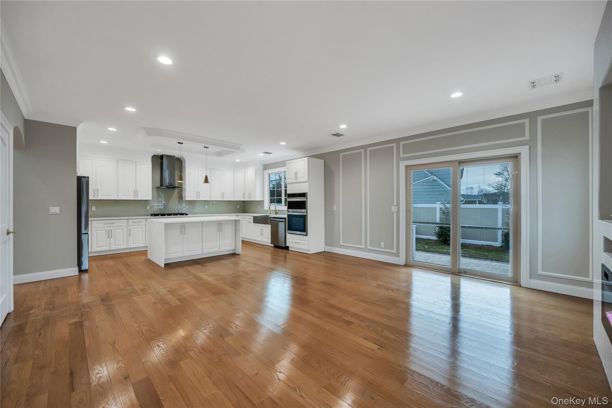 319 Blacksmith Road W, Levittown, NY 11756