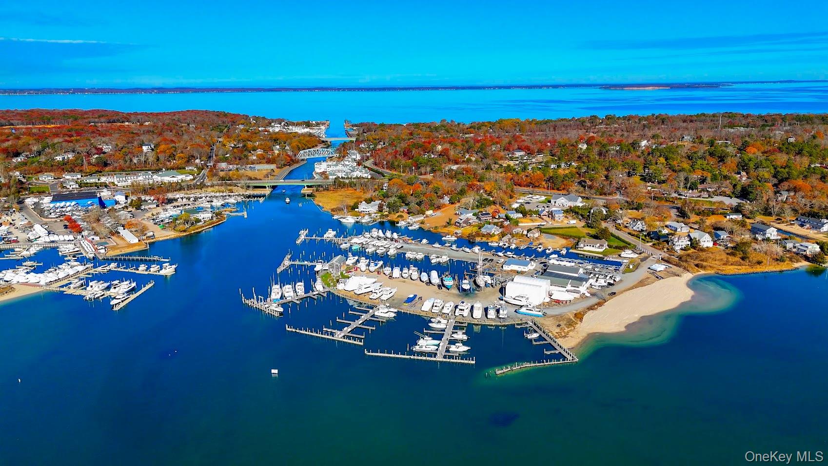 59 Shinnecock Hills Road, Southampton, NY 11968