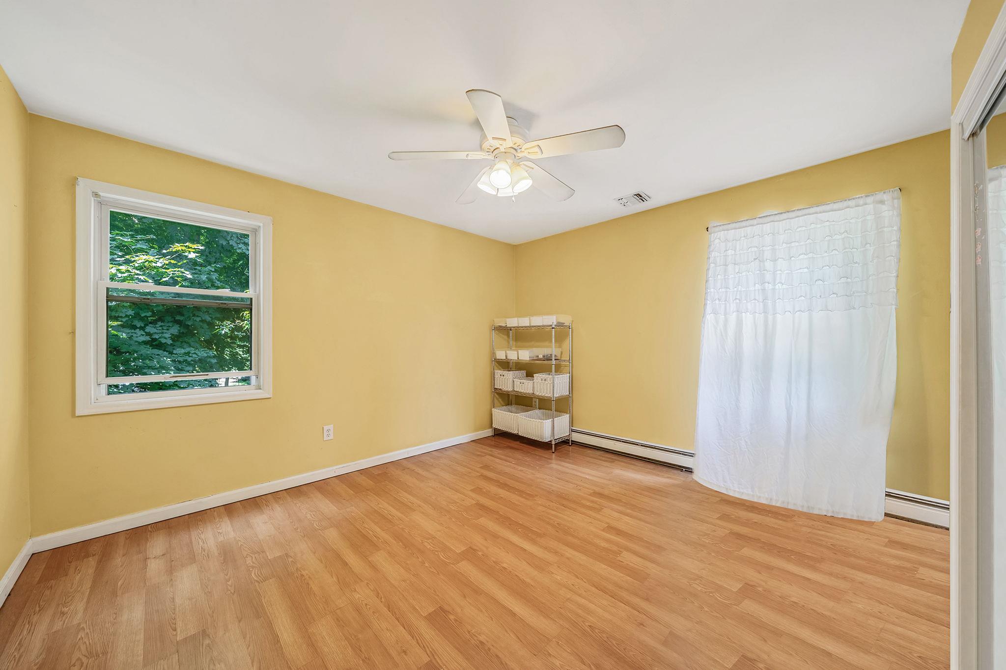 4 Ariel Court, Rocky Point, NY 11778