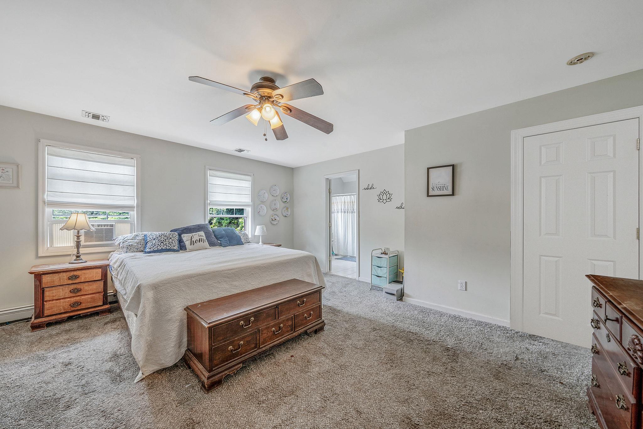 4 Ariel Court, Rocky Point, NY 11778