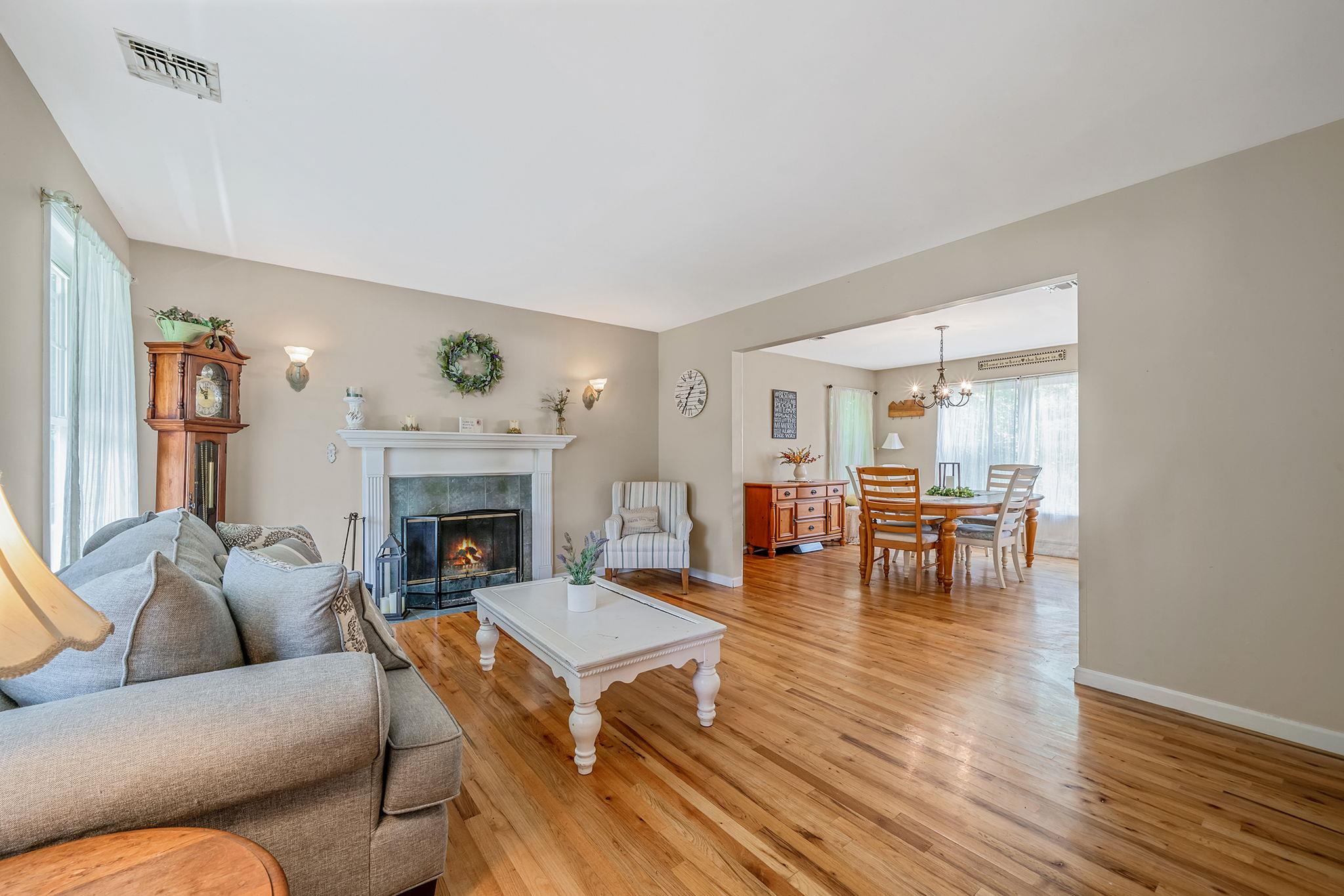 4 Ariel Court, Rocky Point, NY 11778