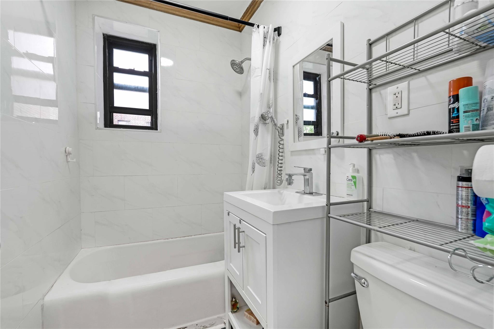 26-20 141st Street # 4A, Flushing, NY 11354