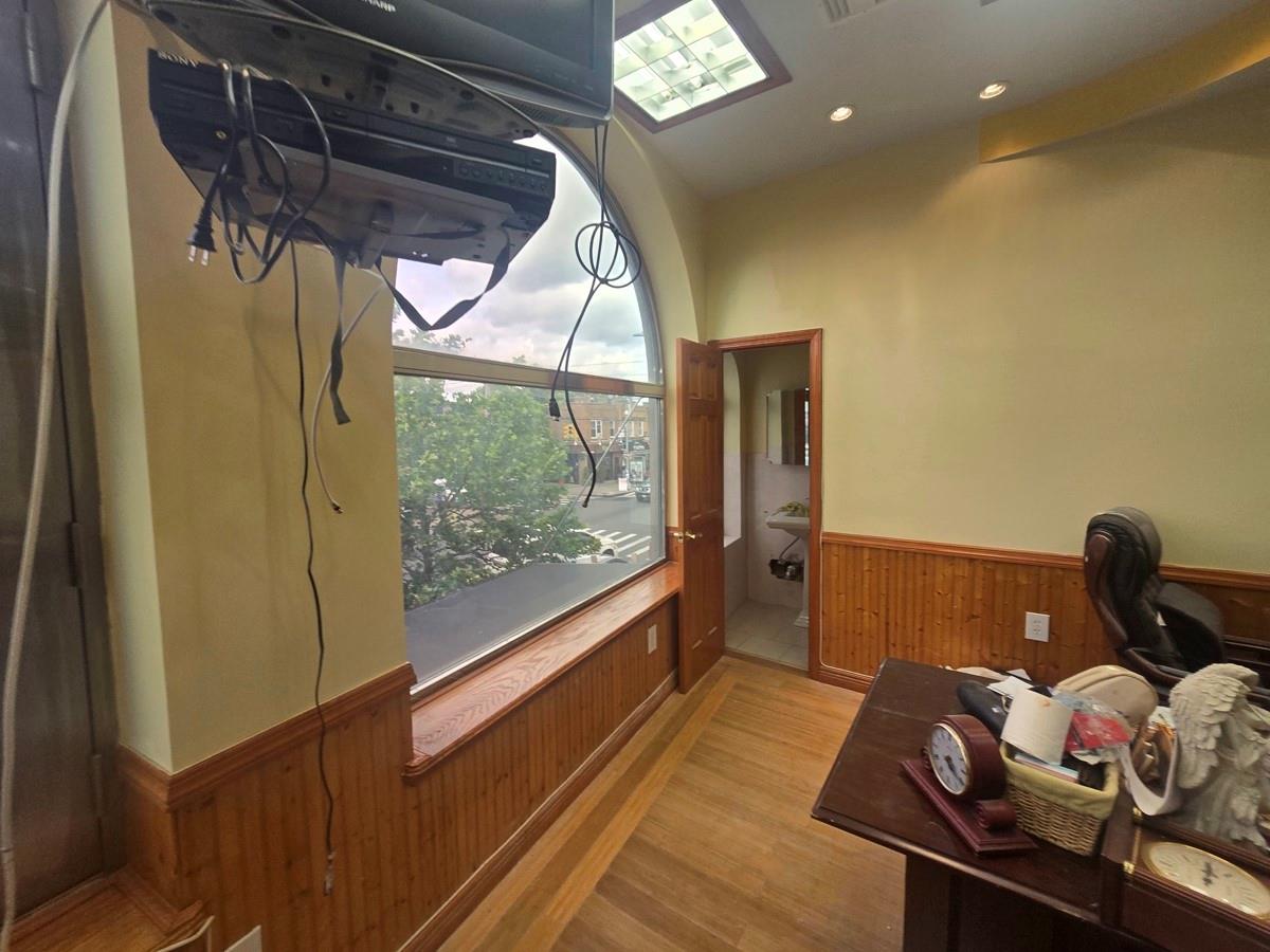 12416 Liberty Avenue, Richmond Hill S., NY 11419