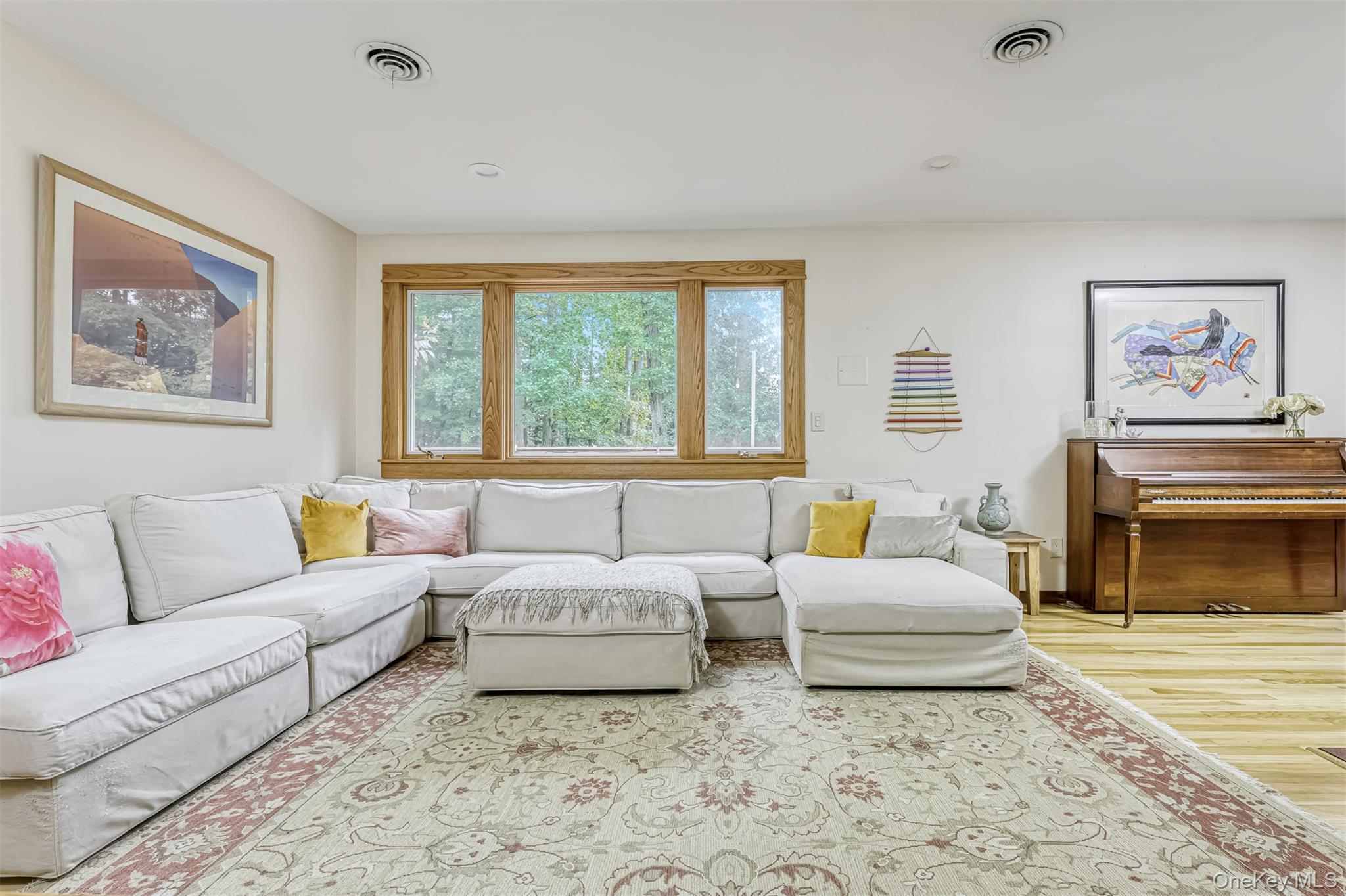 47 Mayer Drive, Montebello, NY 10901