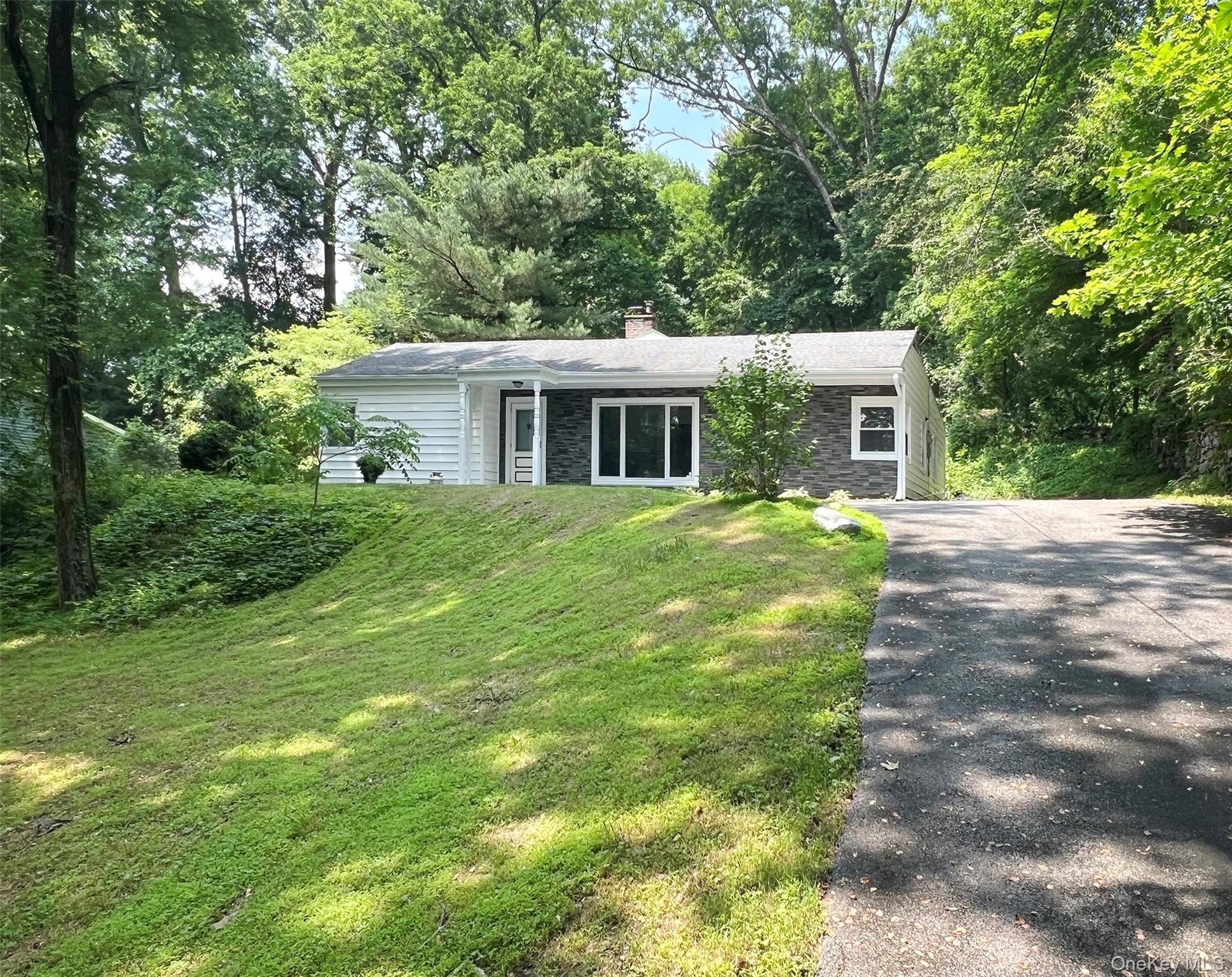 5093 Route 9W, Newburgh, NY 12550