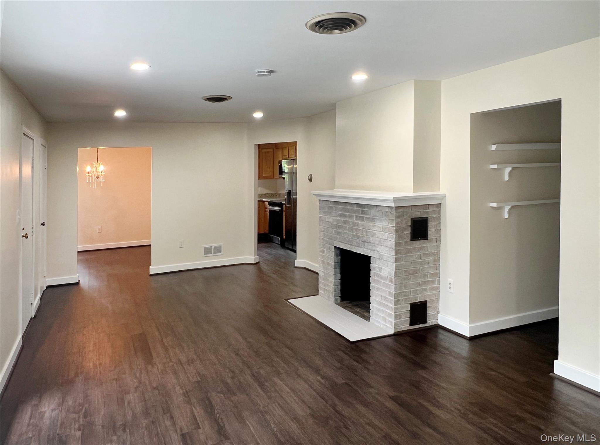 5093 Route 9W, Newburgh, NY 12550