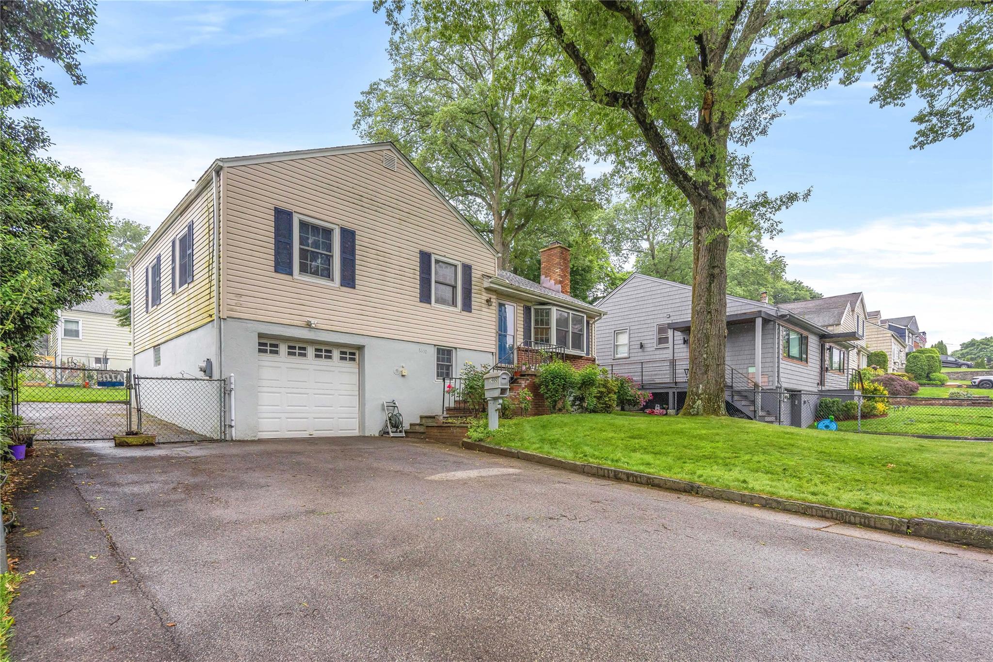 1400 Raleigh Road, Mamaroneck, NY 10543