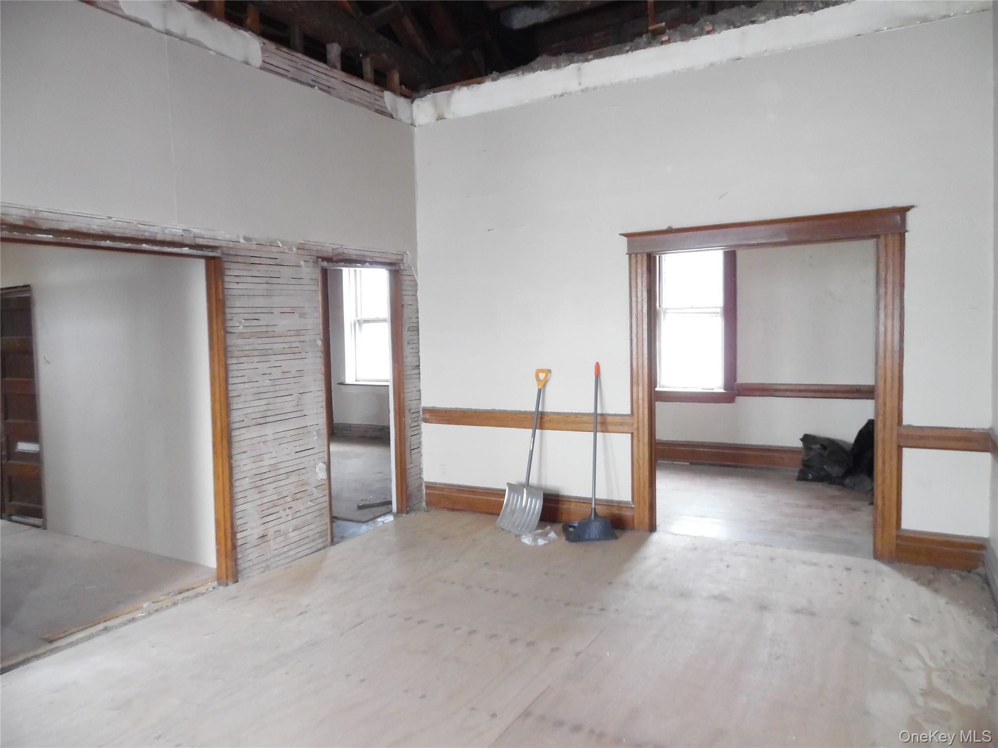 5 Bank St, Monticello, NY 12701