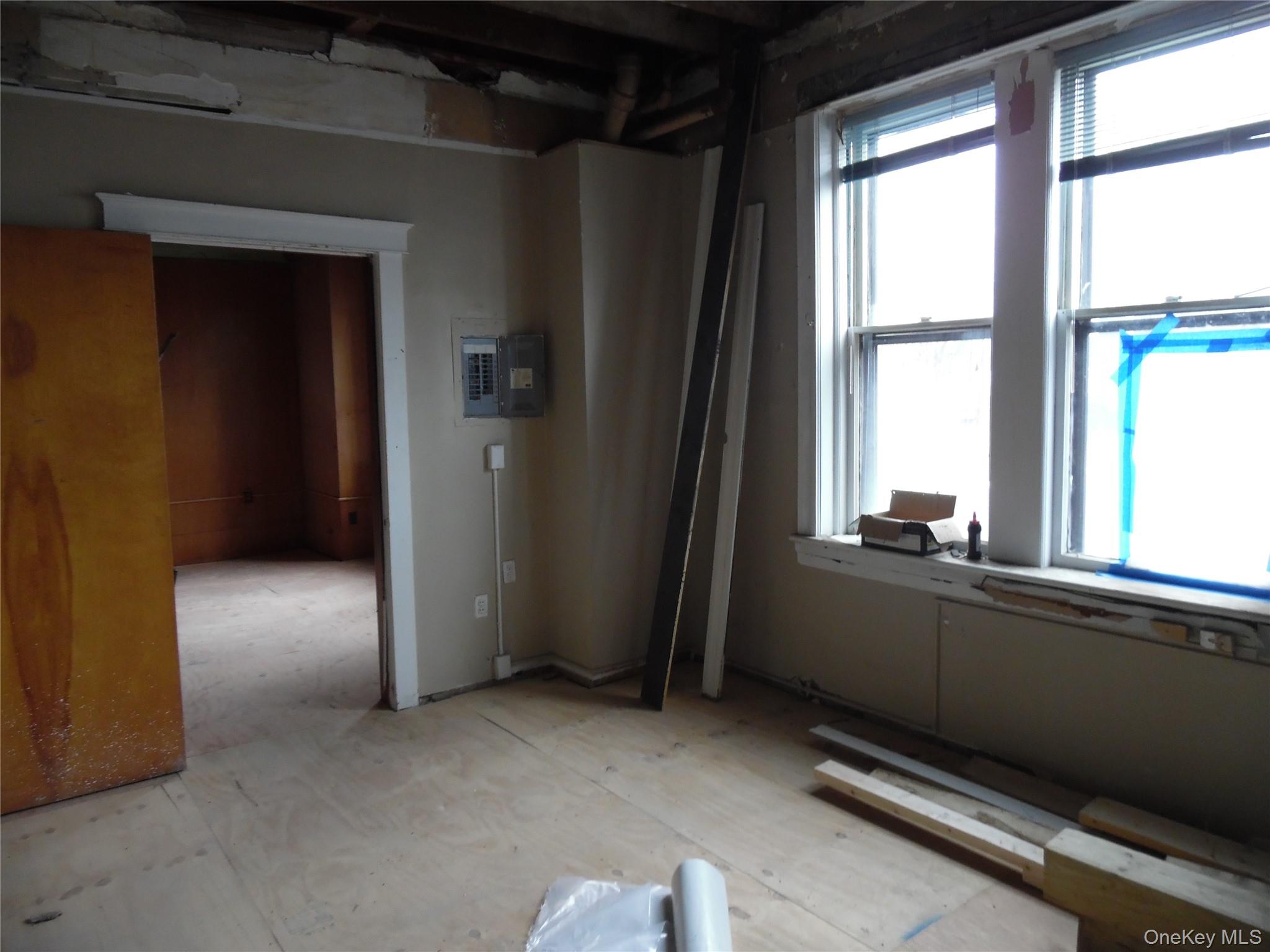 5 Bank St, Monticello, NY 12701