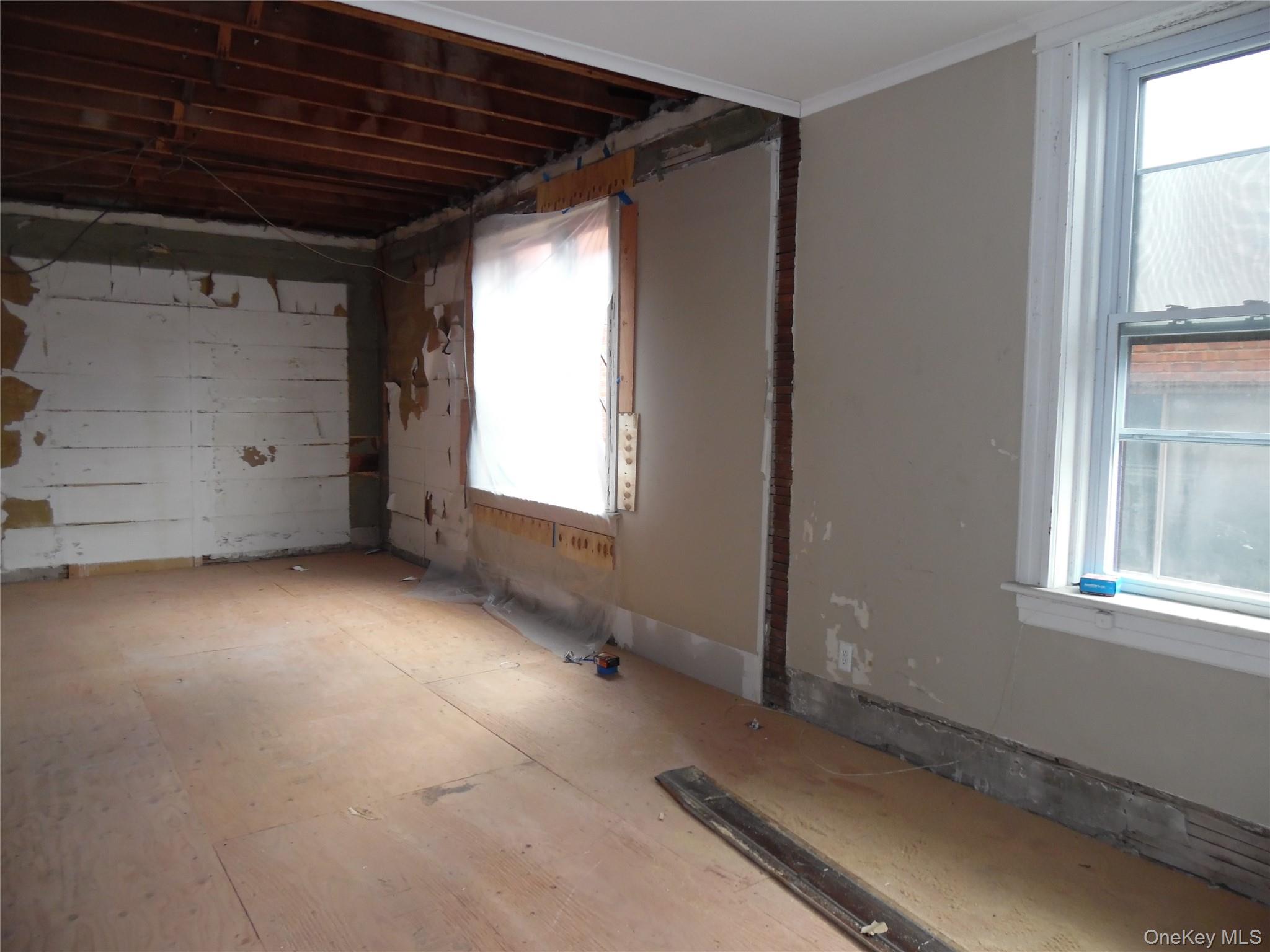 5 Bank St, Monticello, NY 12701