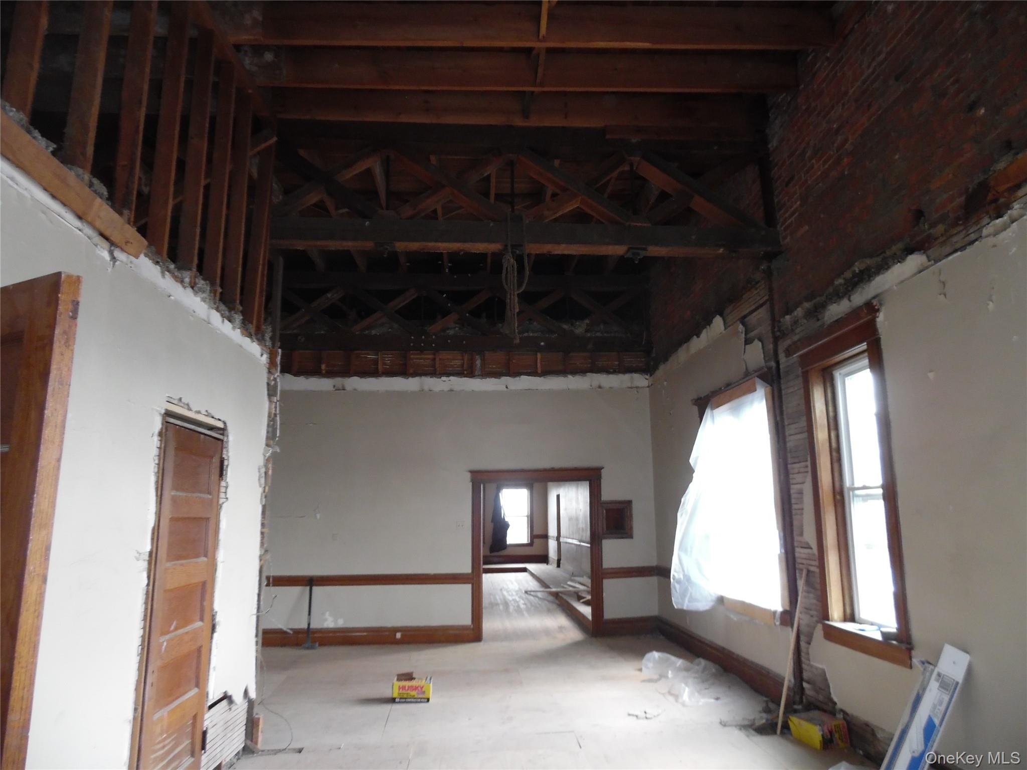 5 Bank St, Monticello, NY 12701