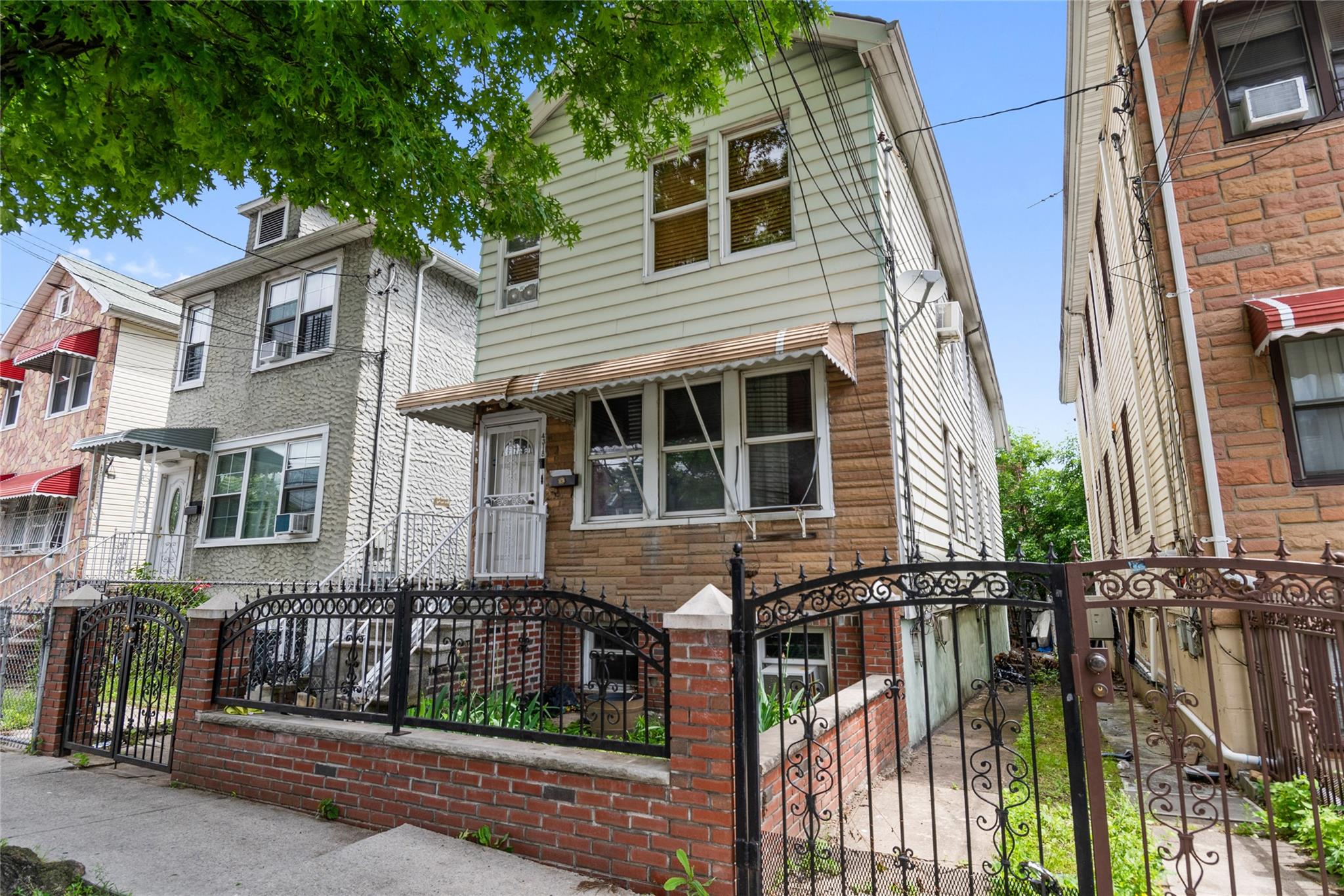 4318 Edson Avenue, Bronx, NY 10466