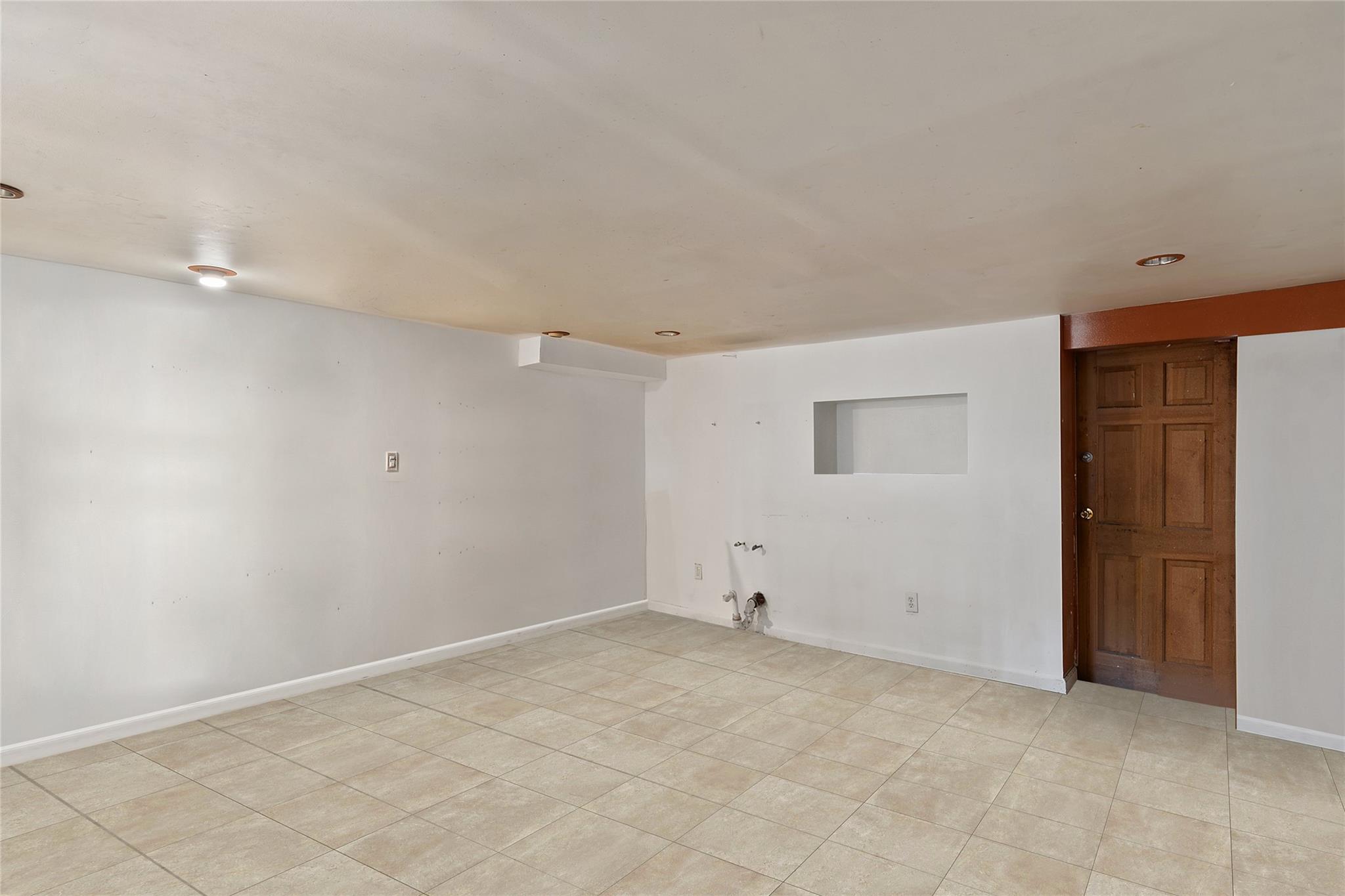 4318 Edson Avenue, Bronx, NY 10466