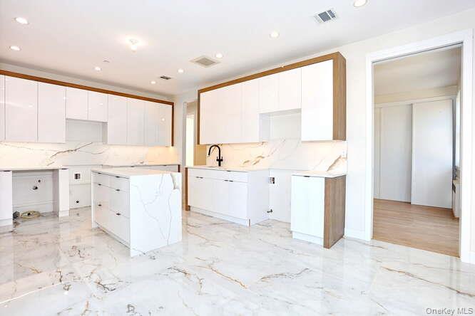 79 S Madison Avenue # 213, Spring Valley, NY 10977