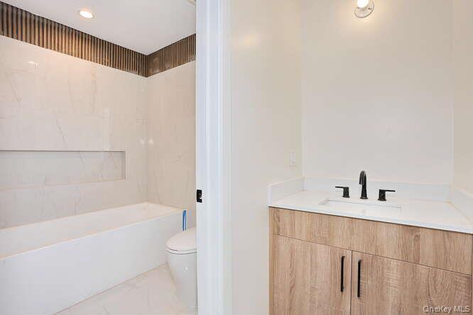 79 S Madison Avenue # 213, Spring Valley, NY 10977