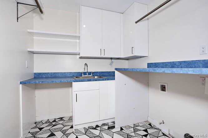 79 S Madison Avenue # 213, Spring Valley, NY 10977