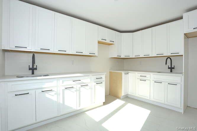 79 S Madison Avenue # 213, Spring Valley, NY 10977