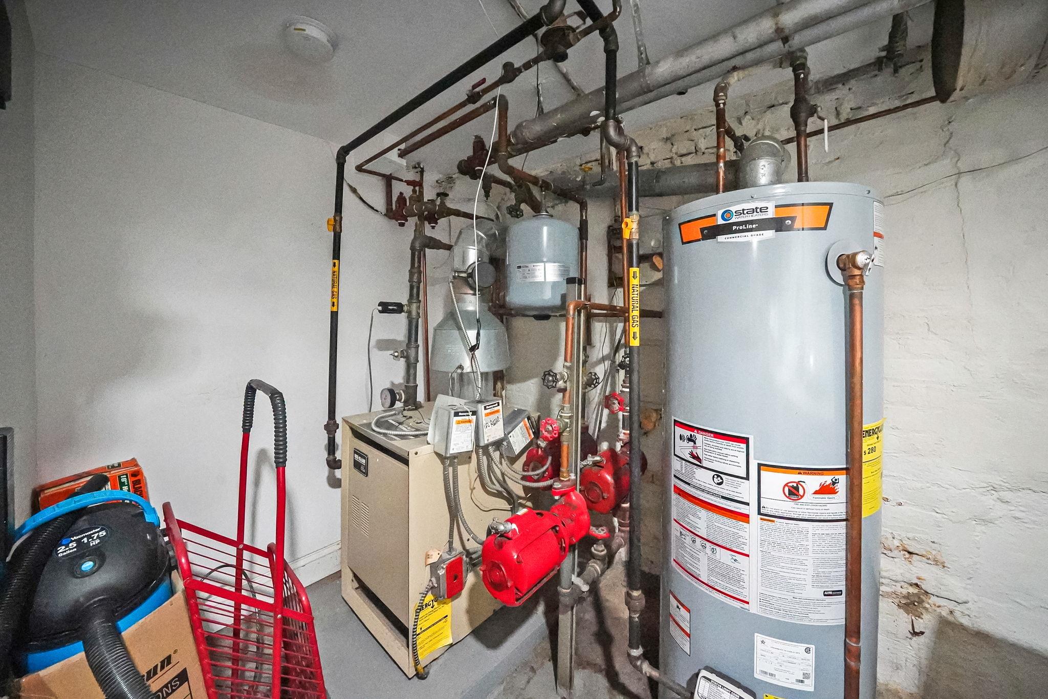 8511 169th Street, Jamaica Hills, NY 11432