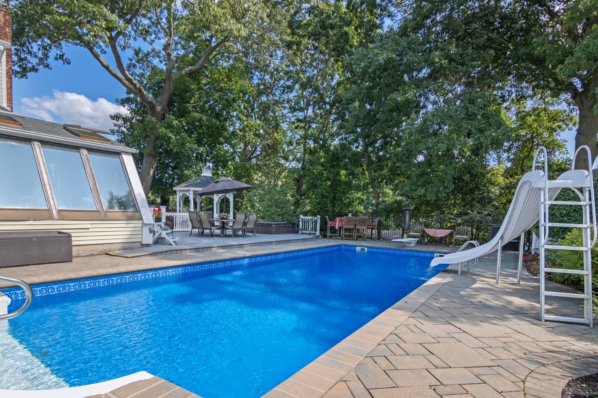 81 Brunswick Road, Ronkonkoma, NY 11779