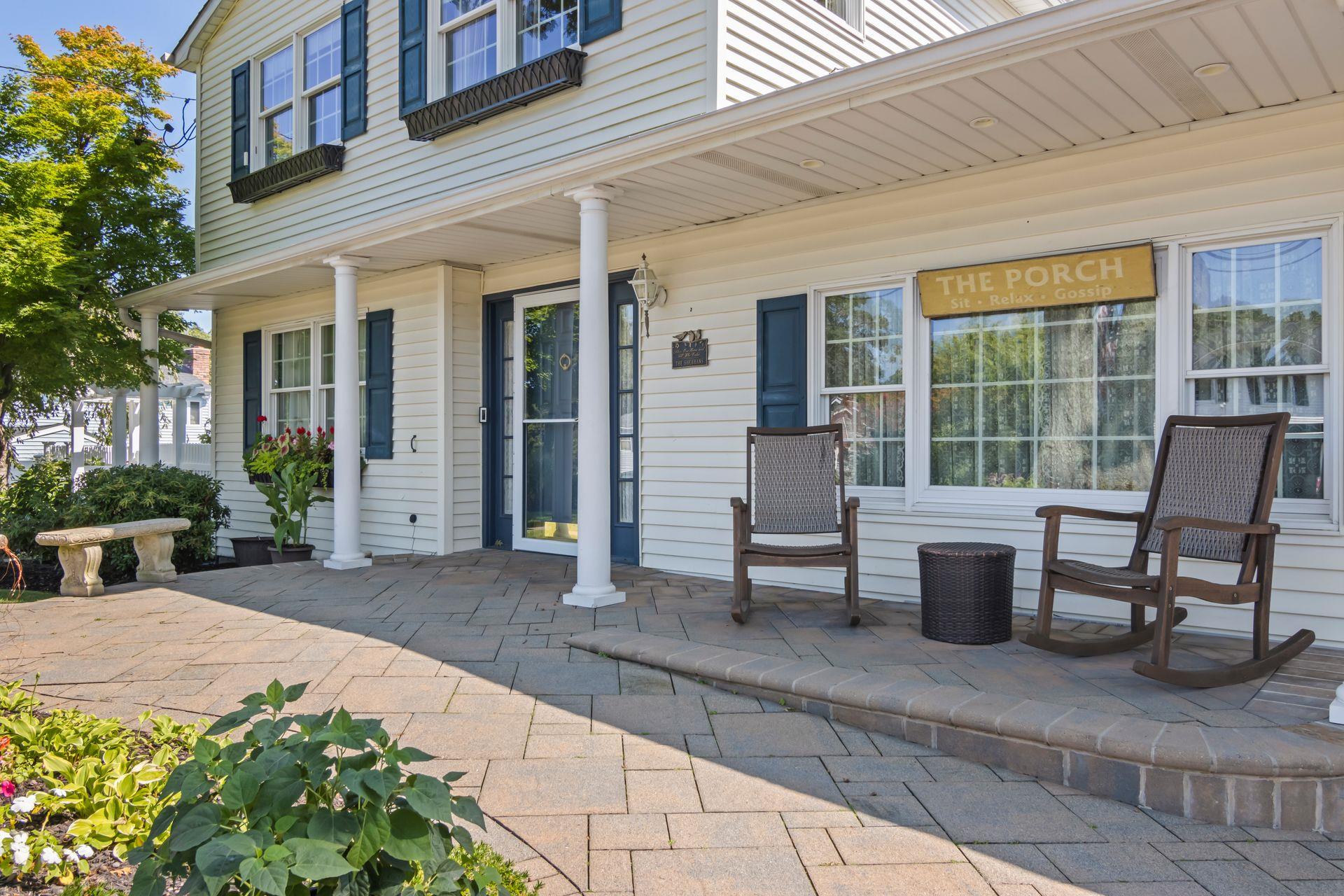 81 Brunswick Road, Ronkonkoma, NY 11779