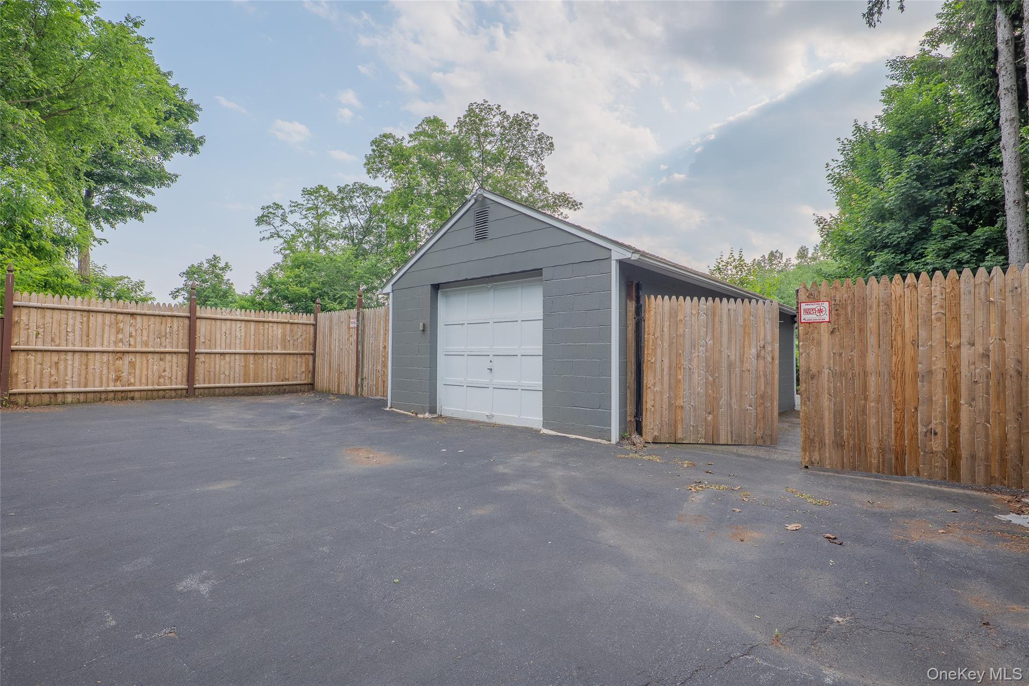 498 Route 52, Carmel, NY 10512