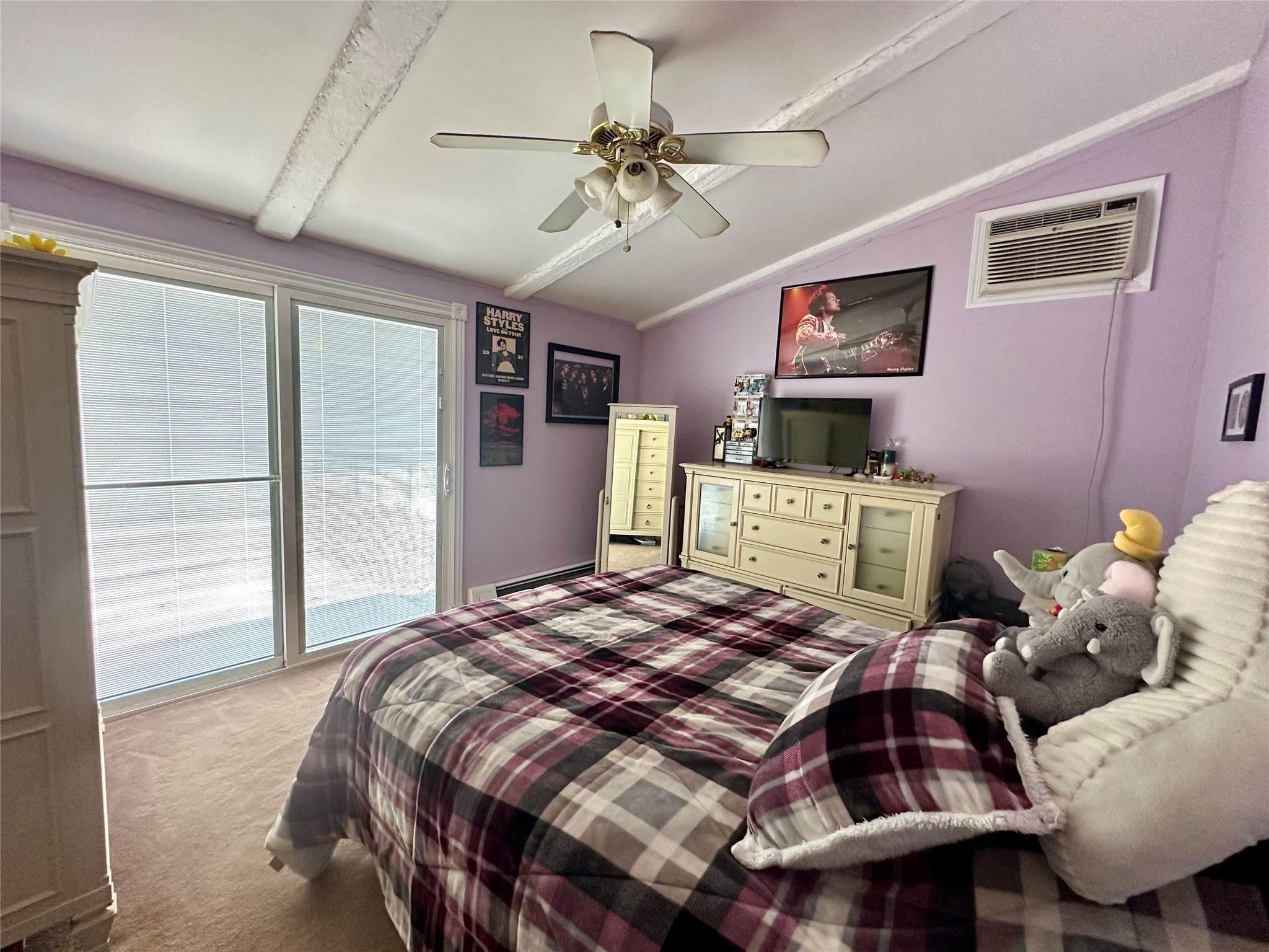 2 Hamilton Court, Coram, NY 11727