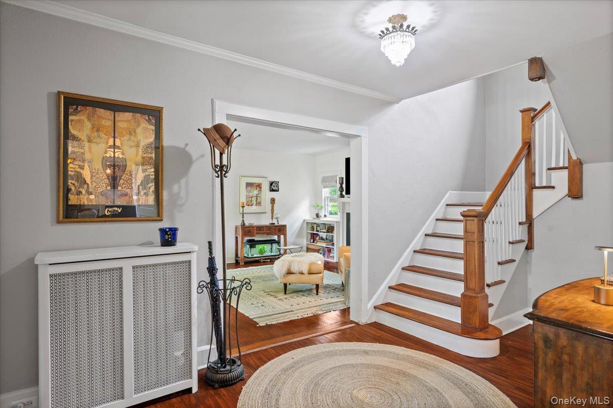 400 Manor Ridge Road, Pelham, NY 10803