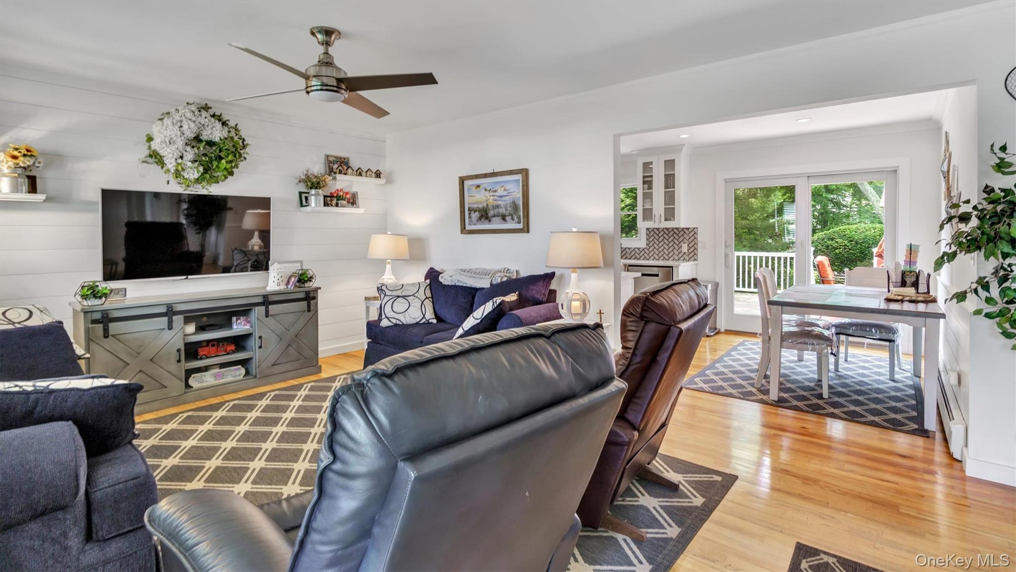 64 School Street, Hampton Bays, NY 11946