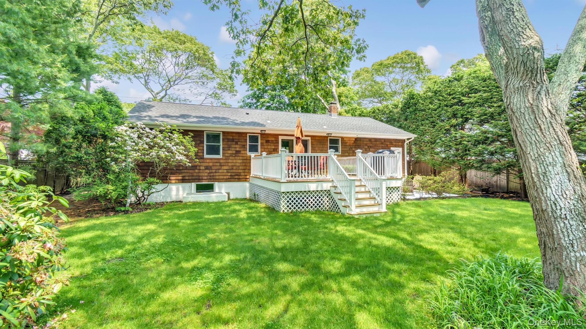 64 School Street, Hampton Bays, NY 11946