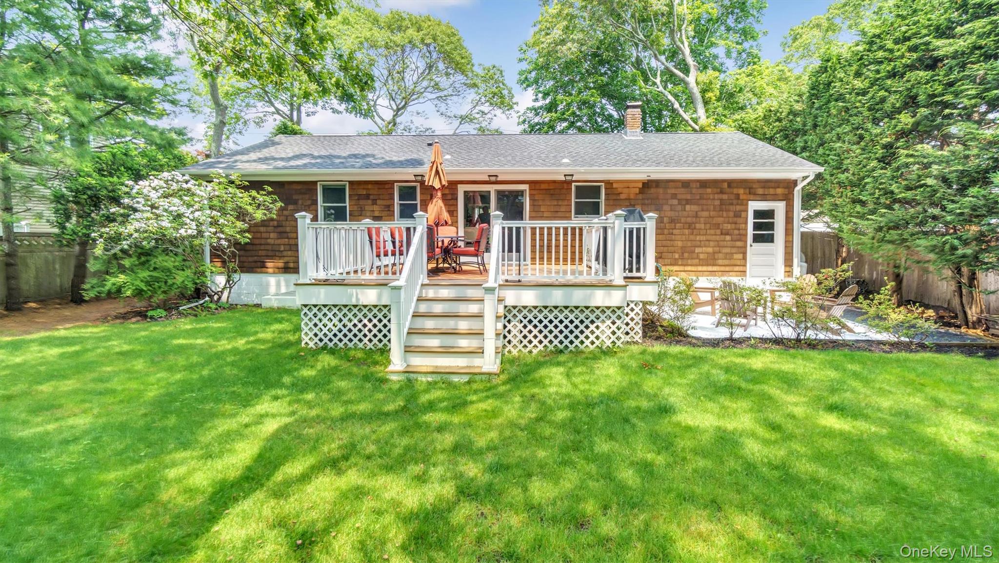 64 School Street, Hampton Bays, NY 11946