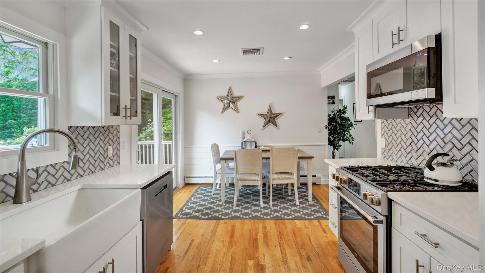 64 School Street, Hampton Bays, NY 11946