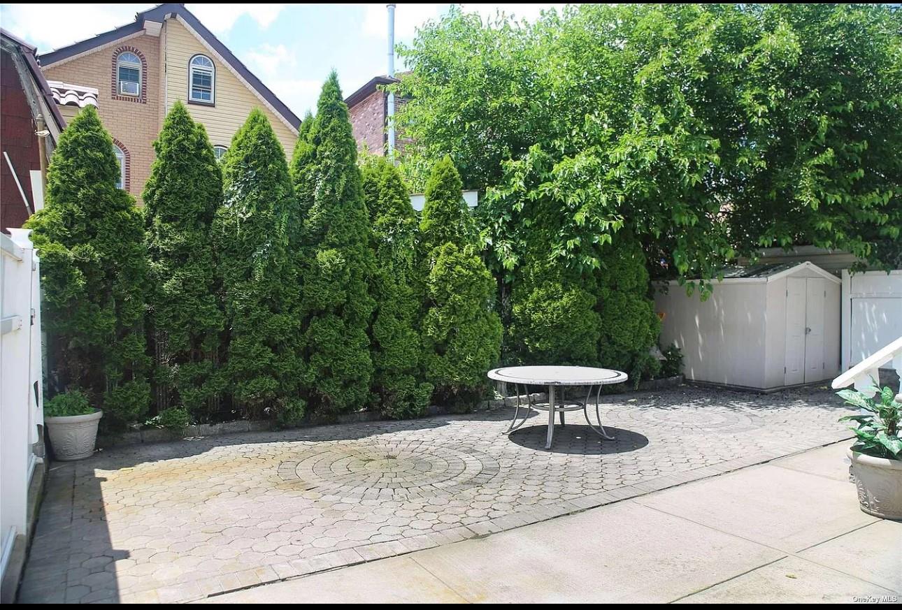 94-18 Lefferts Blvd Boulevard, Richmond Hill, NY 11419