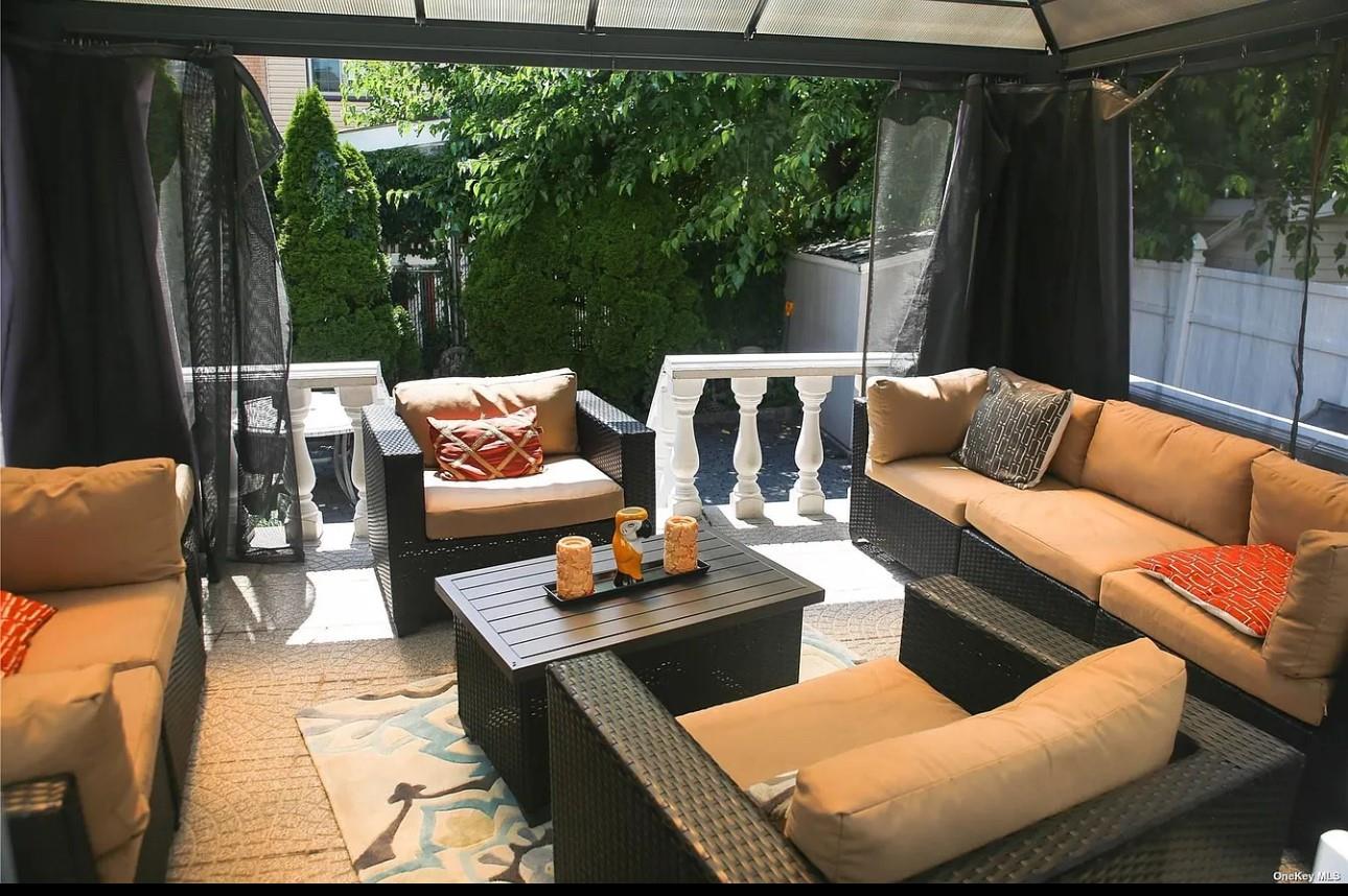 94-18 Lefferts Blvd Boulevard, Richmond Hill, NY 11419