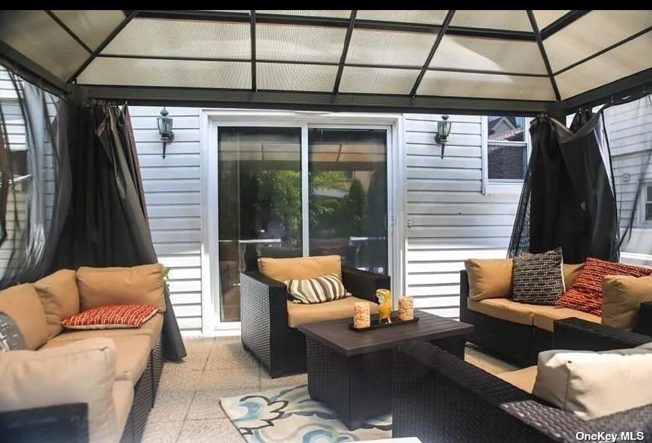 94-18 Lefferts Blvd Boulevard, Richmond Hill, NY 11419