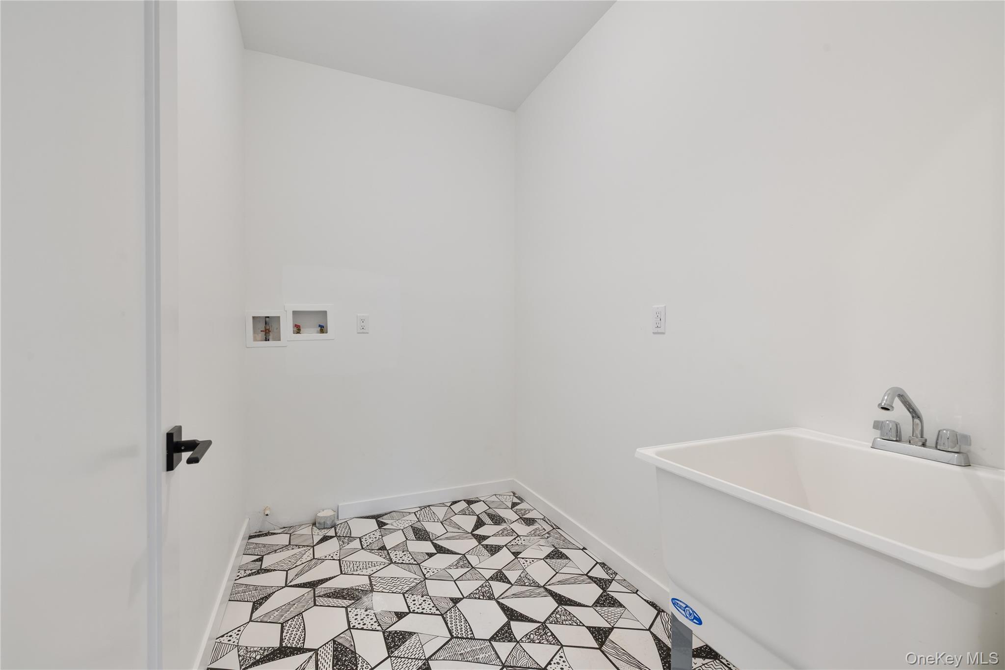 10 Memorial Park Drive # 110, Spring Valley, NY 10977