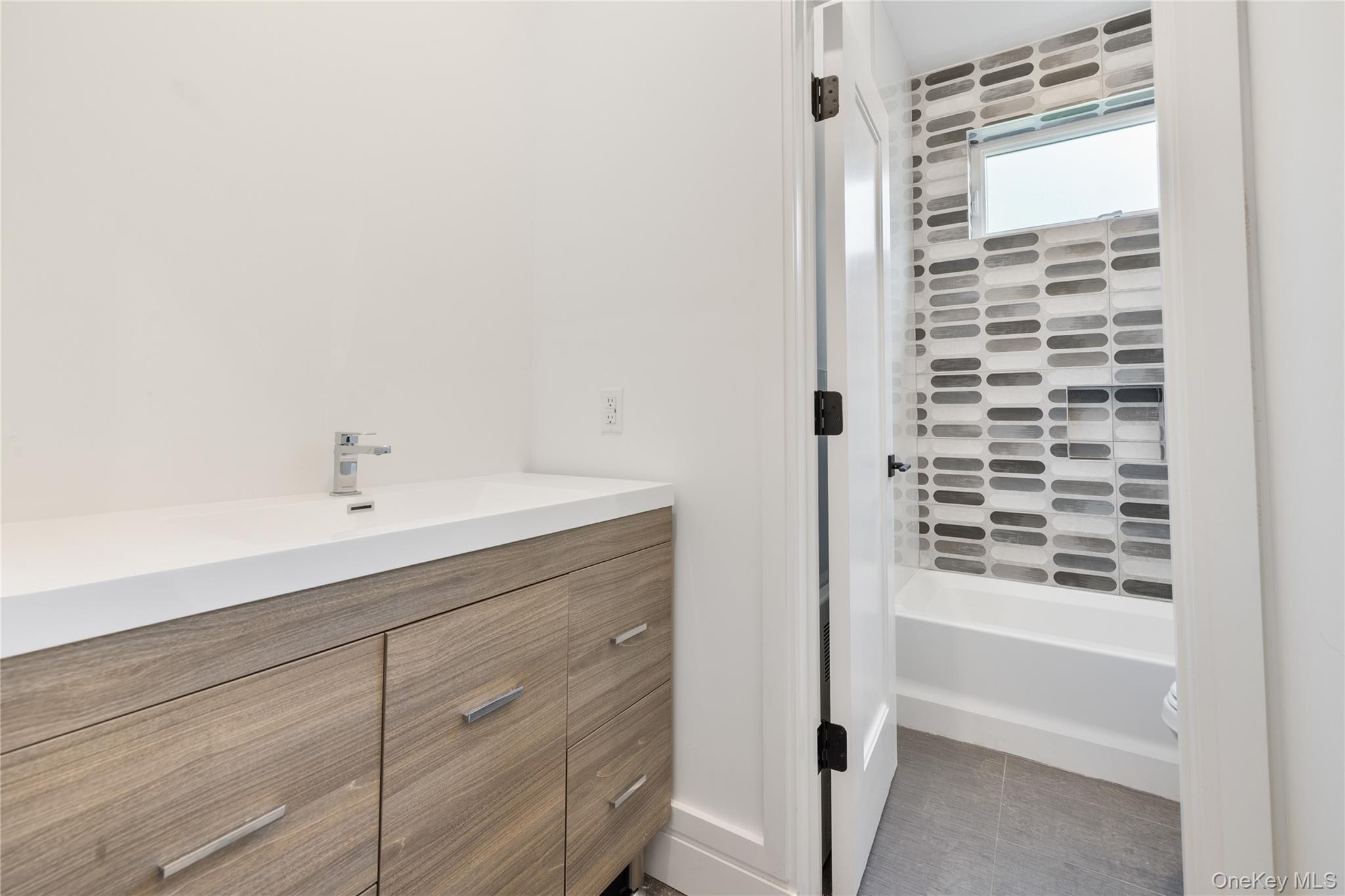 10 Memorial Park Drive # 110, Spring Valley, NY 10977