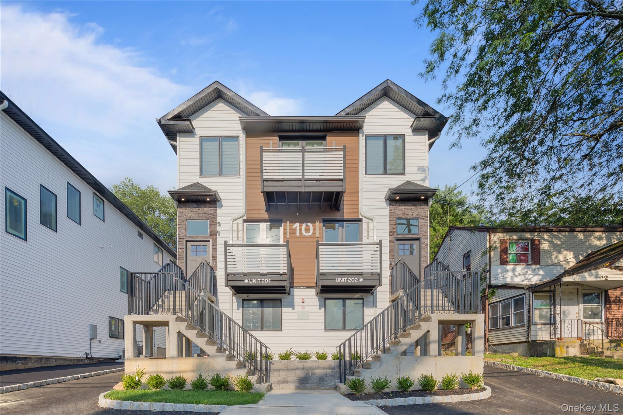 10 Memorial Park Drive # 110, Spring Valley, NY 10977