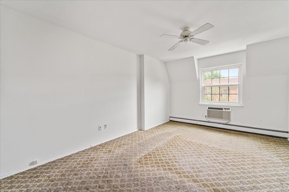 1404 Bonnie Lane # 15803, Bayside, NY 11360