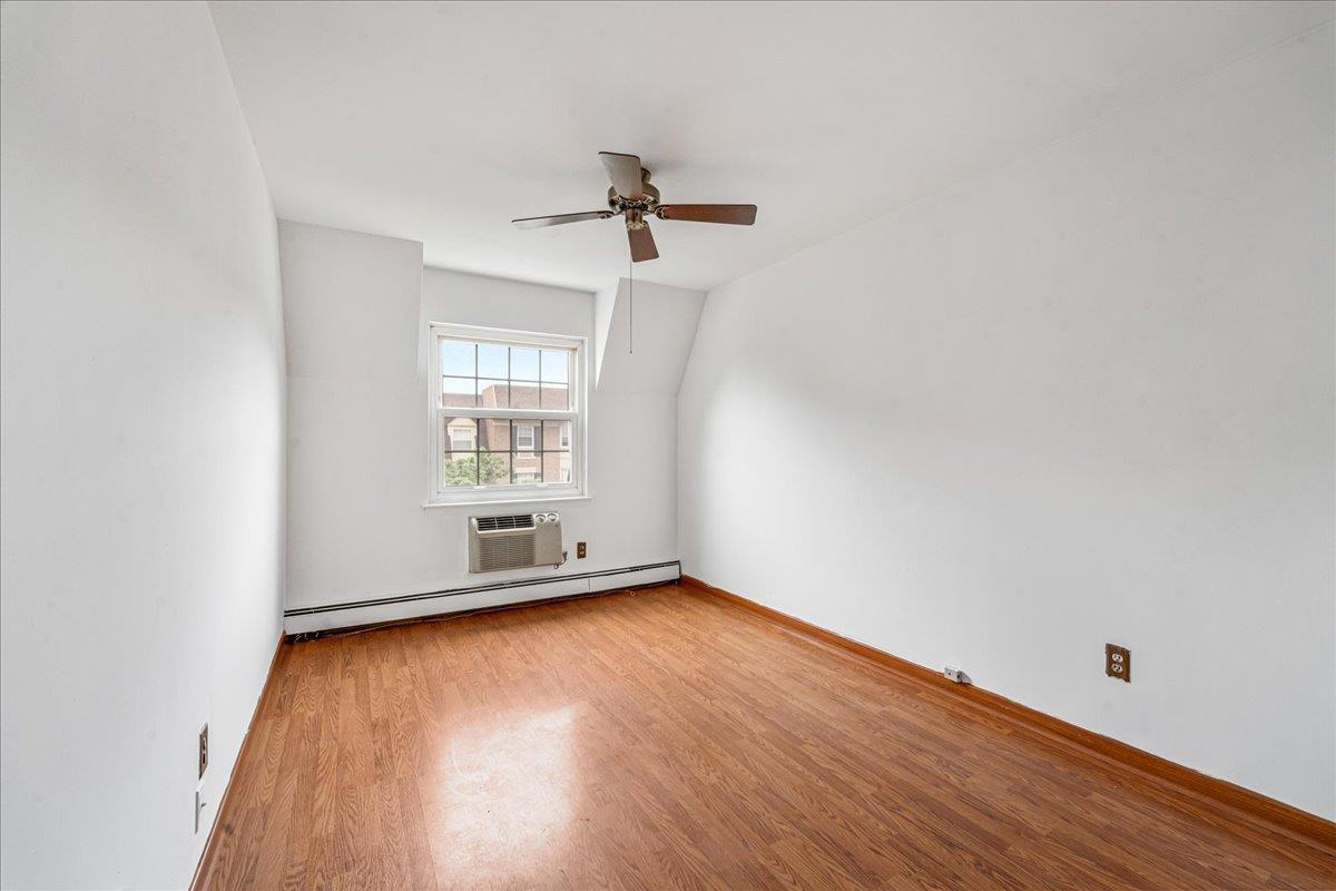 1404 Bonnie Lane # 15803, Bayside, NY 11360